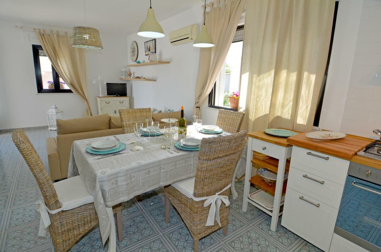 Casa Baia Azzurra Villa ปาตู ภายนอก รูปภาพ