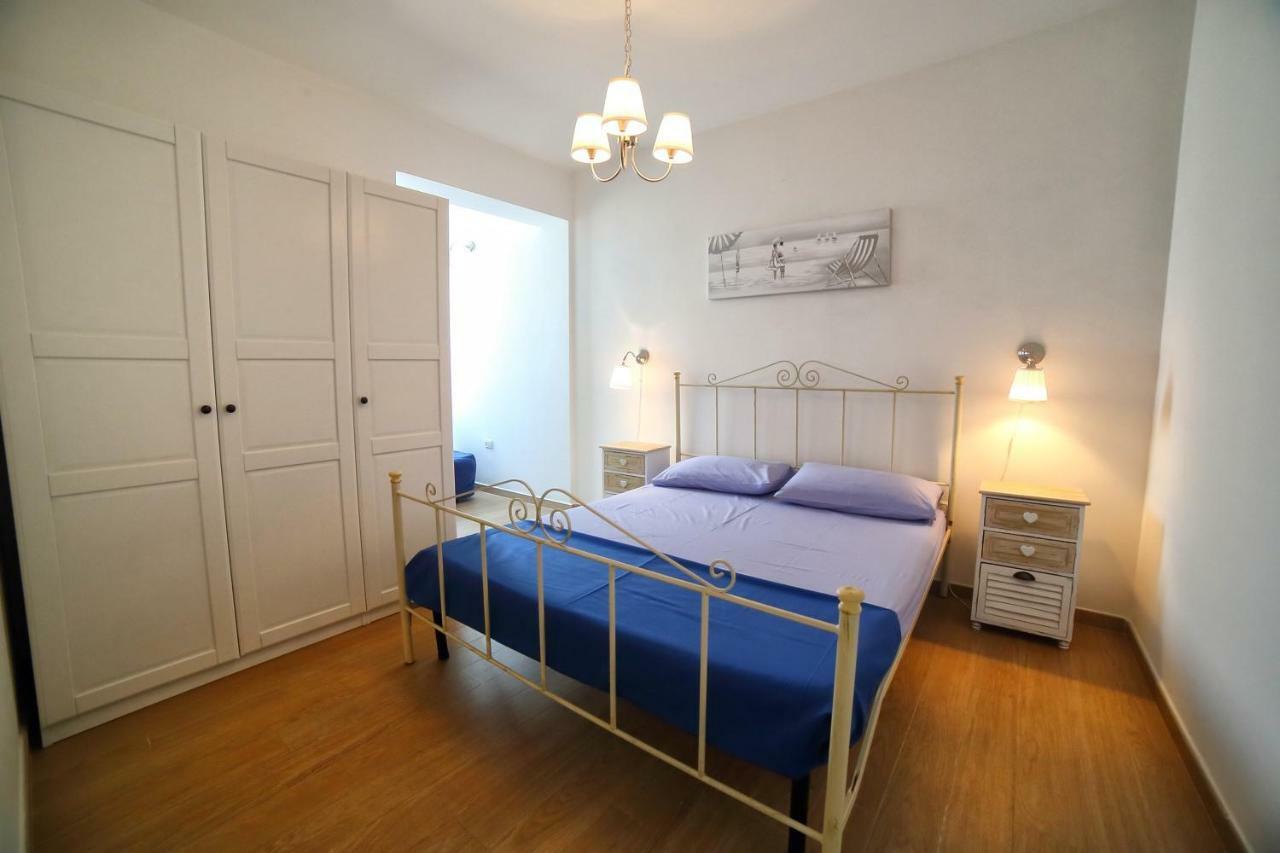 Casa Baia Azzurra Villa ปาตู ภายนอก รูปภาพ