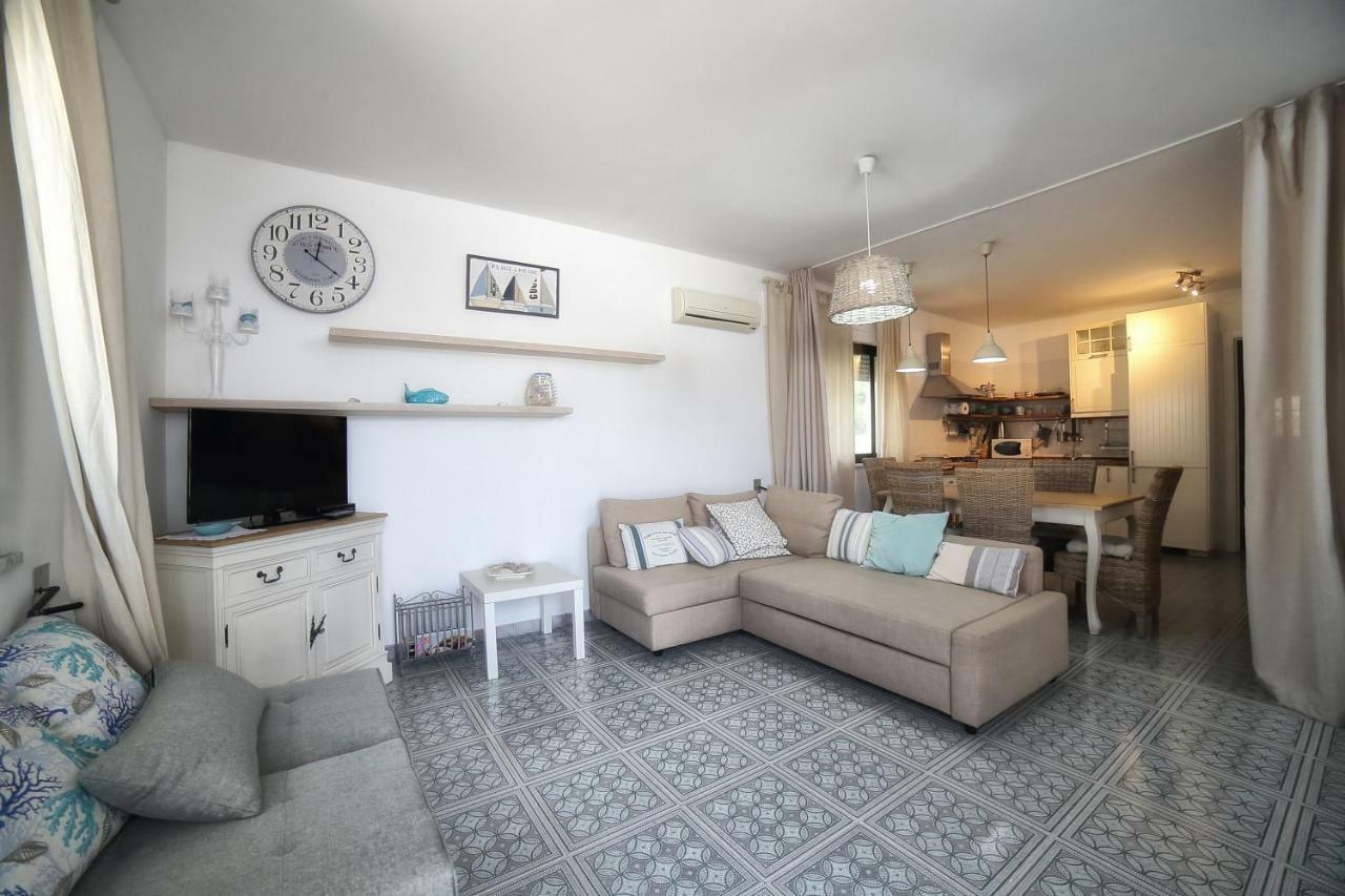 Casa Baia Azzurra Villa ปาตู ภายนอก รูปภาพ